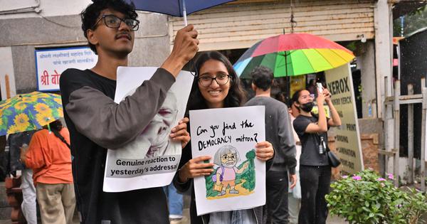 Nationwide Youth Protests Erupt Across India Amid Police Crackdown and Arrests