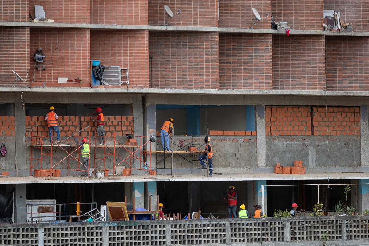 ONG chilena lanza campaña para reconstruir viviendas en Venezuela tras terremotos