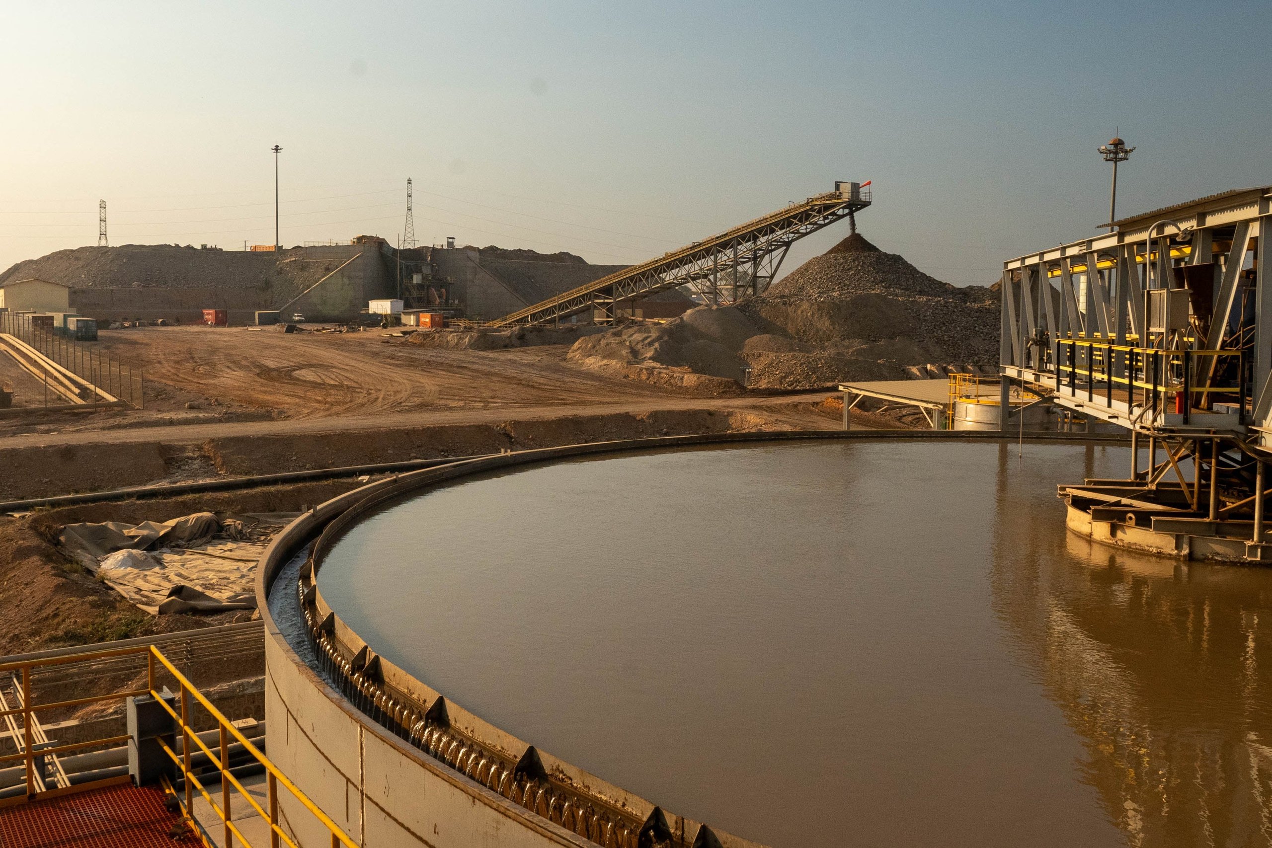Weak governance, not minerals, hinders Africa's economic growth