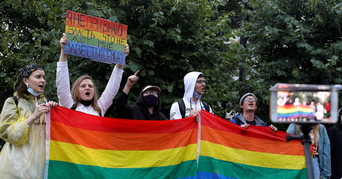 Pride Parade in Berlin Suspended Following Collision Incident