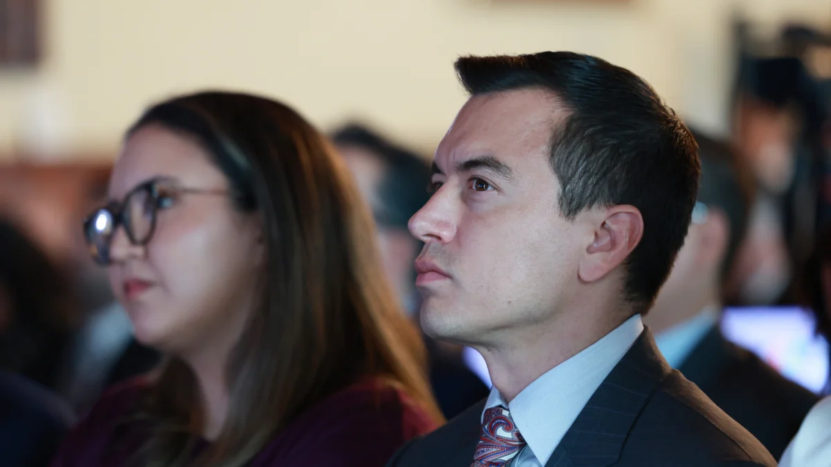 President Noboa Defends Democratic System Amid Authoritarian Criticisms