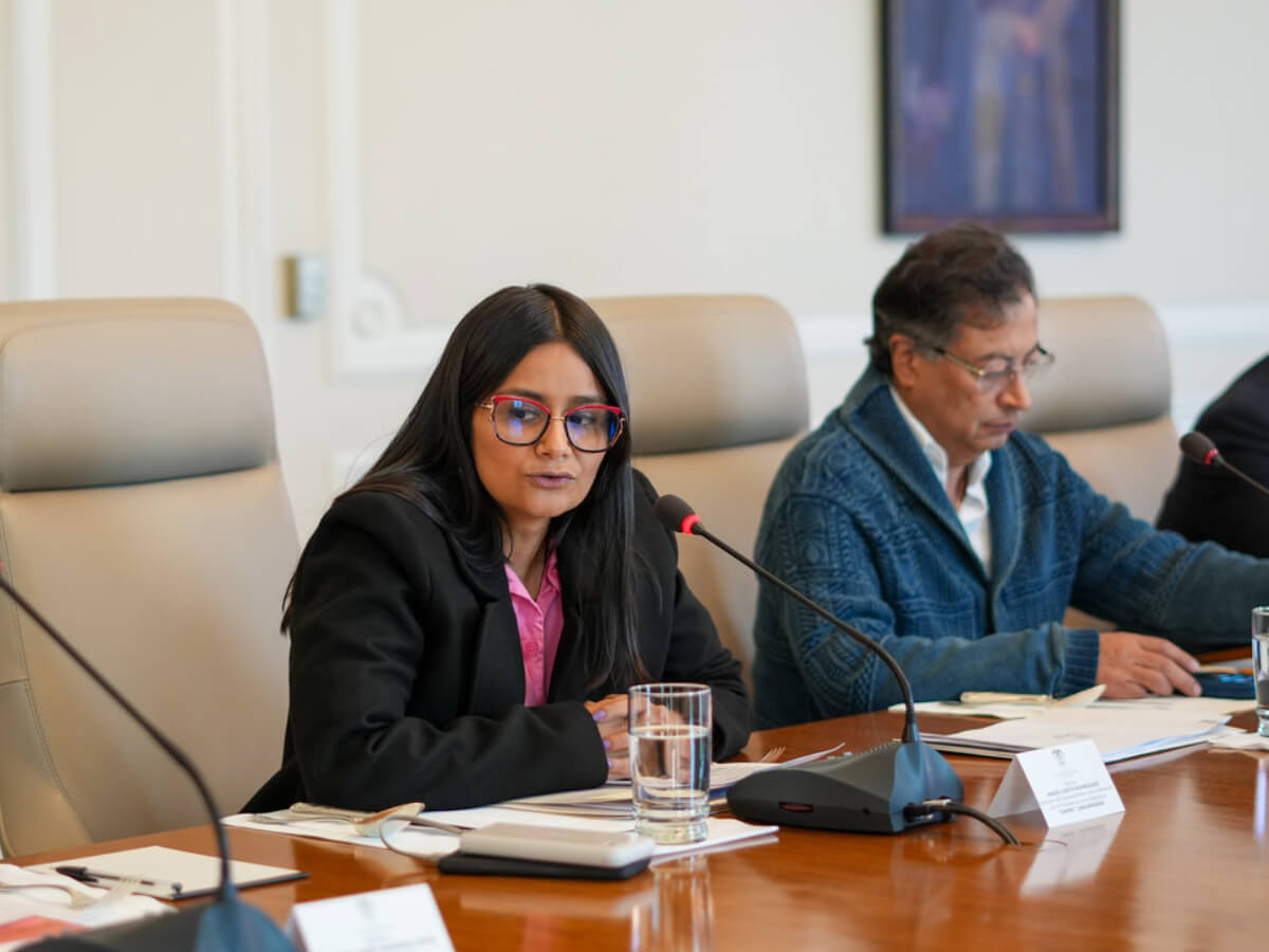 Petro solicita declarar insubsistente a Angie Rodríguez tras su entrevista