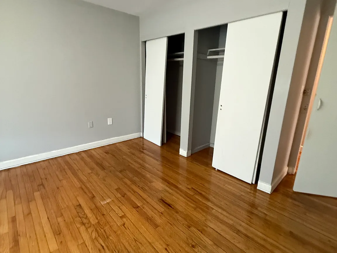 195 Sigourney St, Hartford, CT 06105 — photo 3
