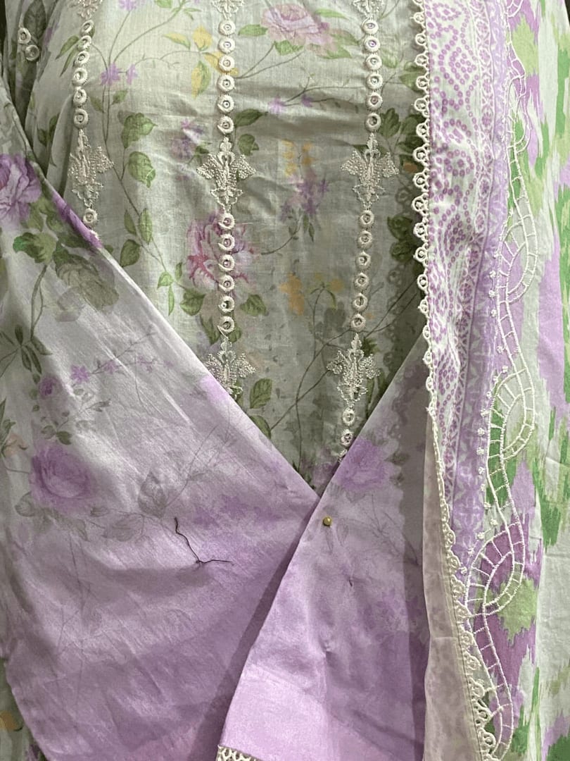 Lawn 3 PC Embroidered Suit - Additional Image 1