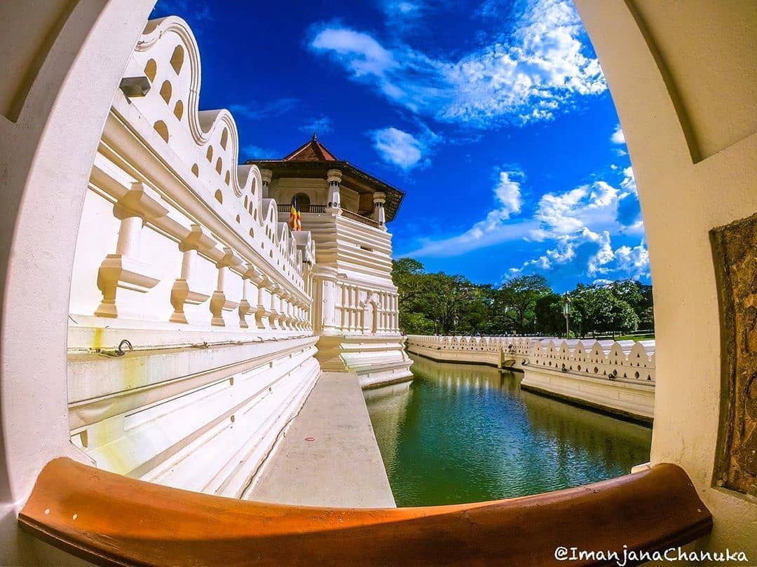 The Ultimate Kandy Travel Guide: Essential Tips for Exploring Sri Lanka’s Cultural Capital