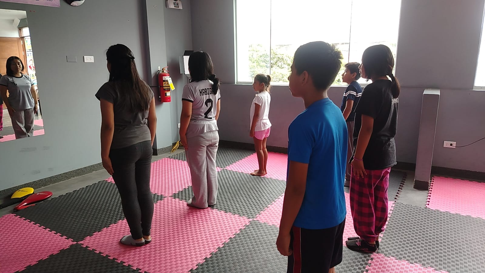 Clase de karate - Fortaleza y disciplina