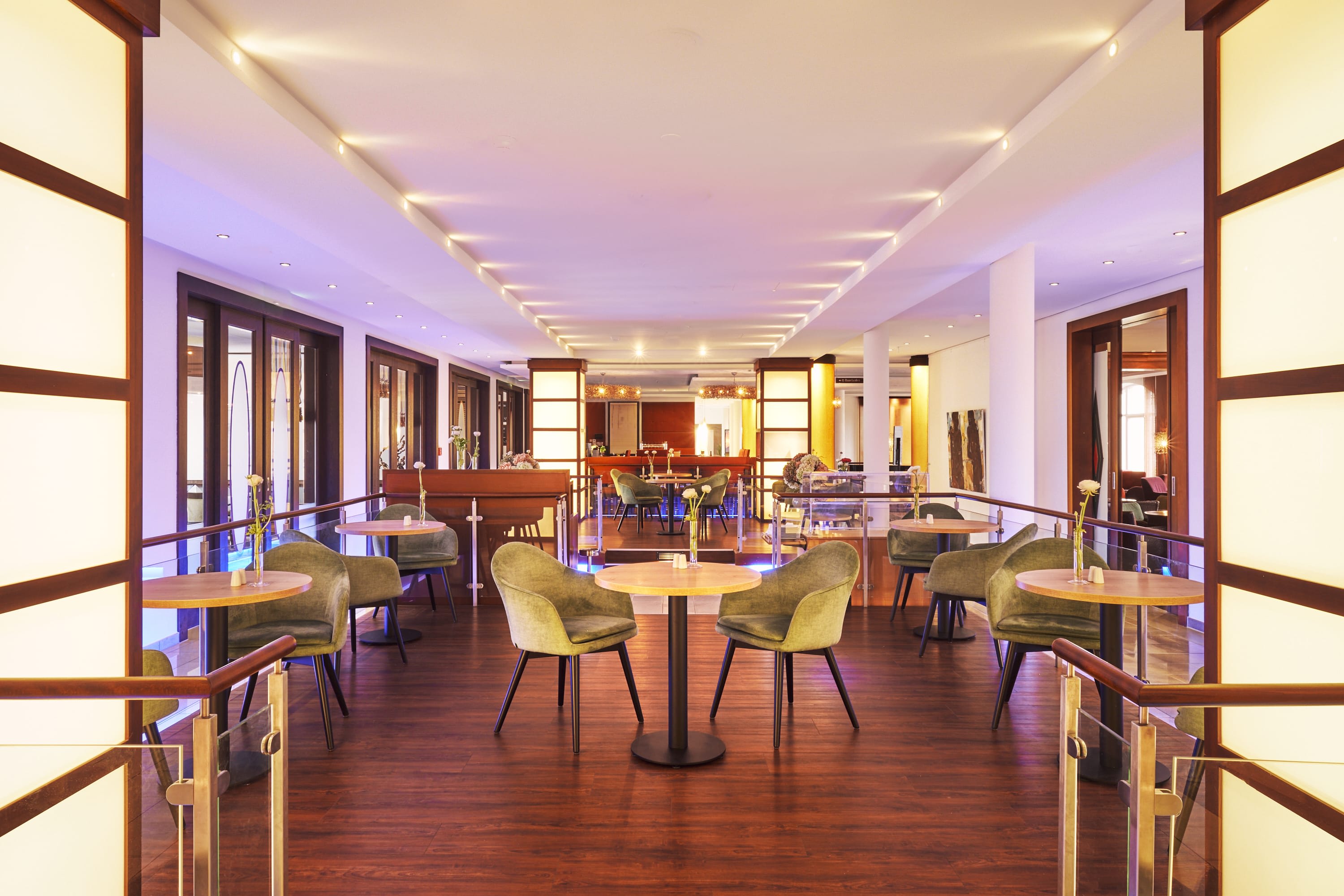 Castanea Suite