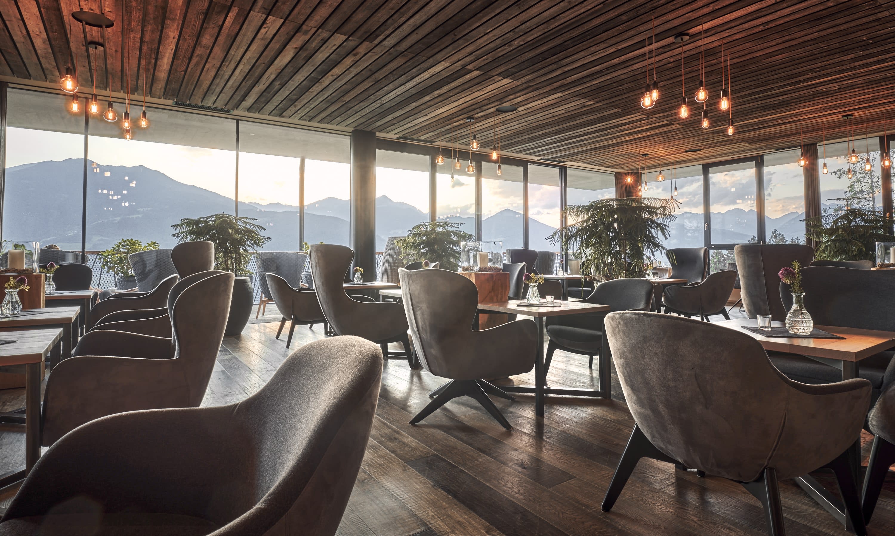 My Arbor Restaurant Panorama Bergblick