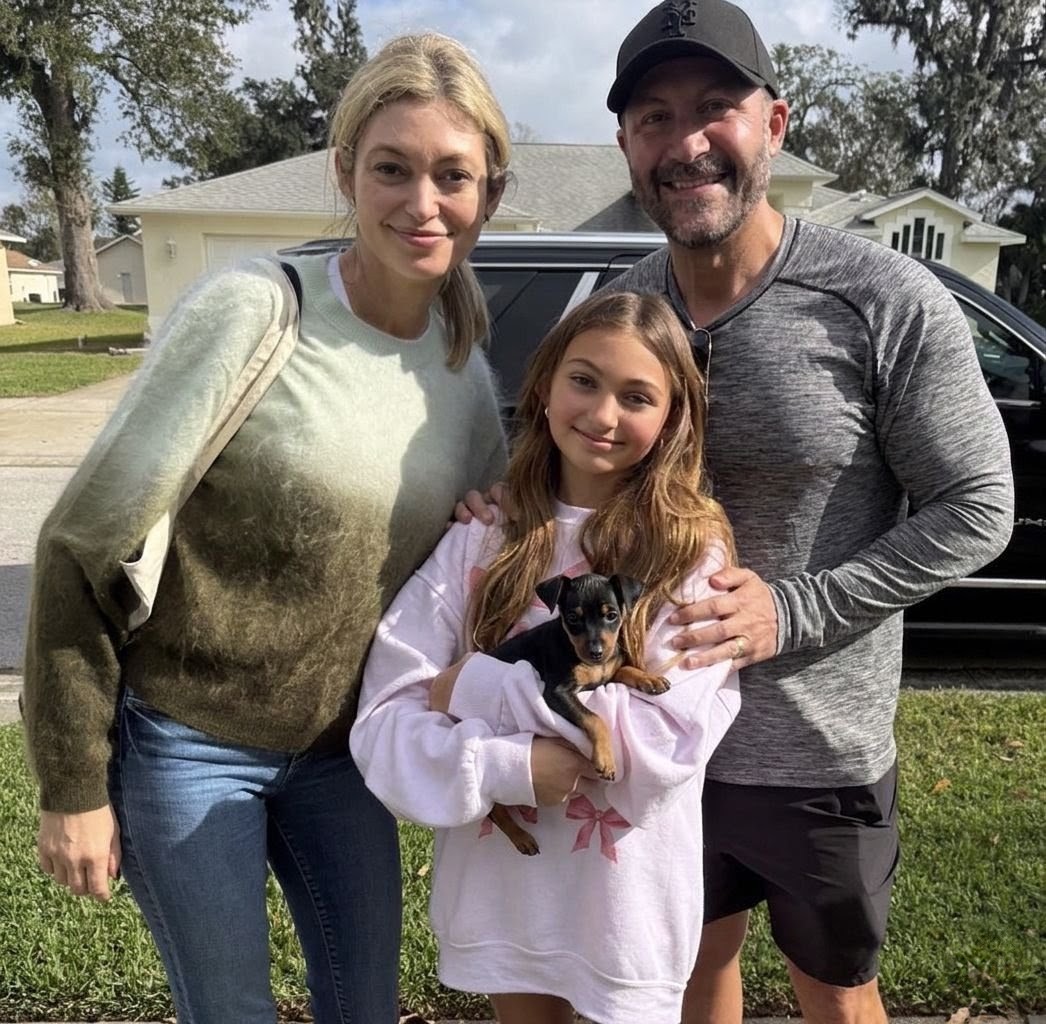 The Reynolds Family (Mark, Sarah, and Chloe)