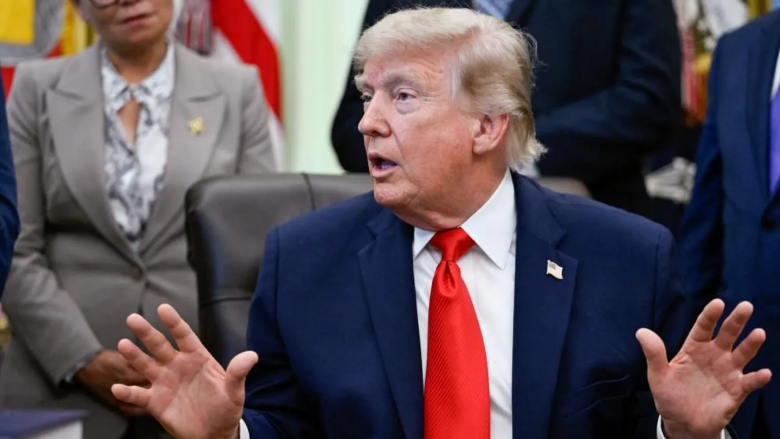 US-Iran Peace Deal Expected to Be Signed on Sunday as Donald Trump Announces Hormuz Strait Reopening
