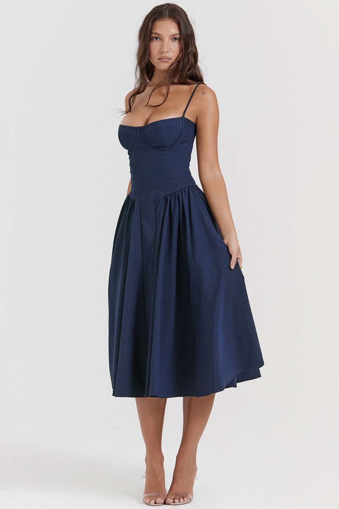Sexy V-neck Suspender Midi-length Skirt With Slim Waist And Backless Dress.