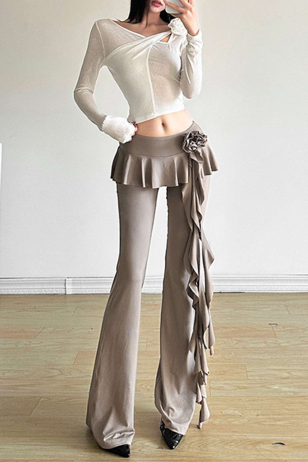 Flower Streamer Straight Casual Pants