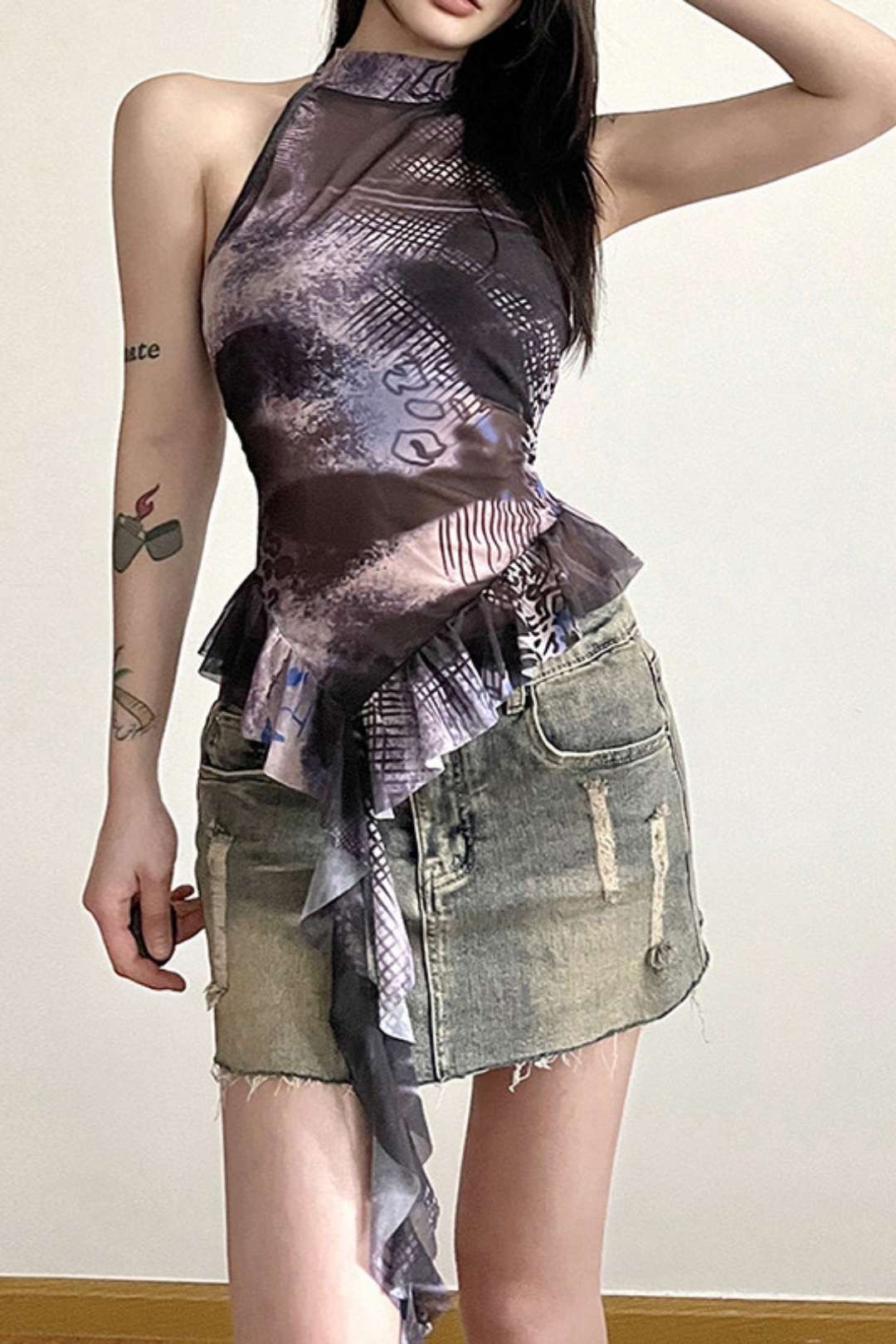 Collar Ruffled Sleeveless Printed Mesh Slim Vest