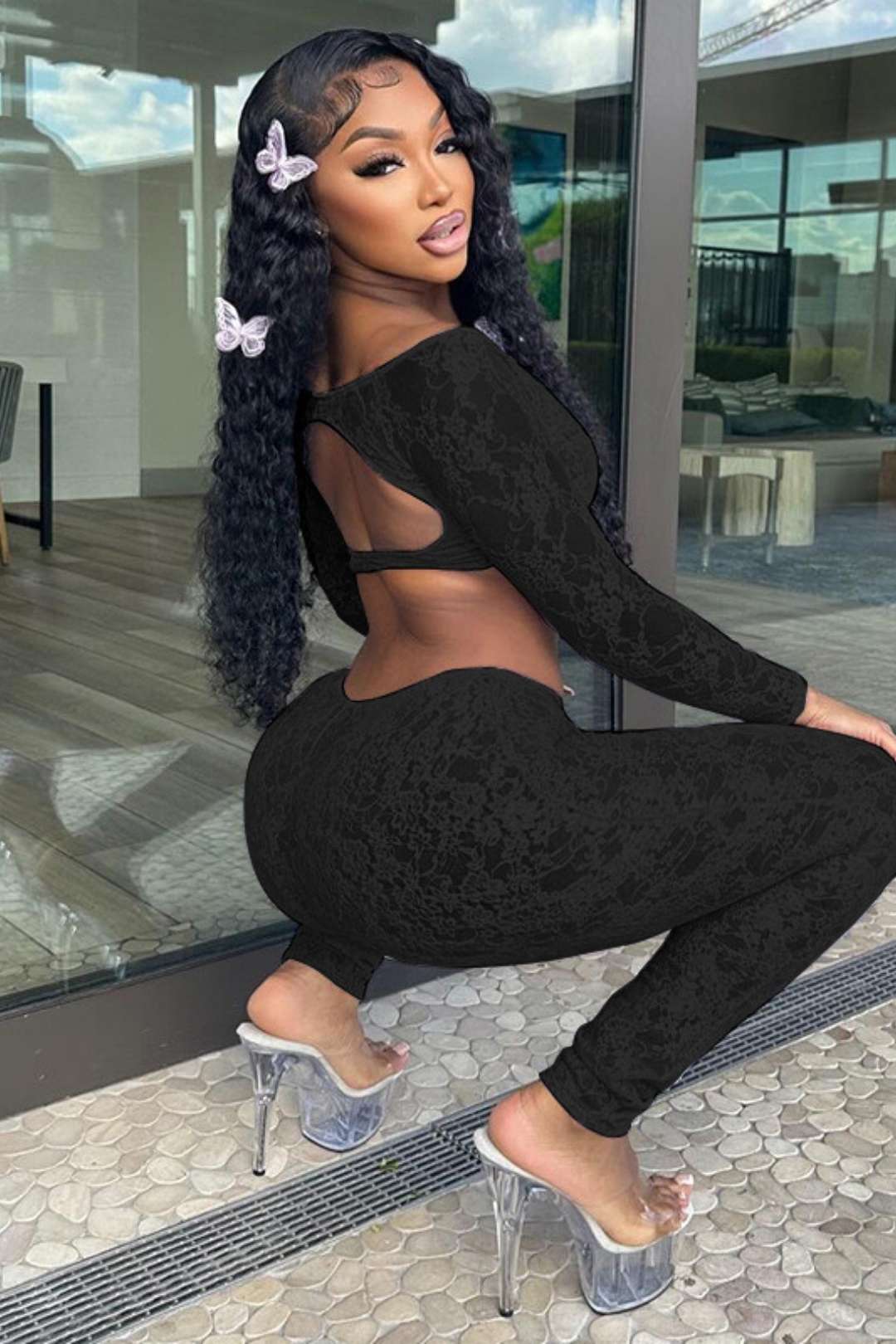 Sexy Lace Big U-neck Top And Navel-baring Tight Trousers Suit