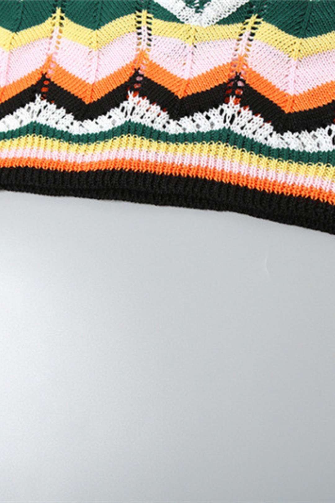 V-neck Navel-baring Vest High-waist Hip-covering Short Skirt Suit