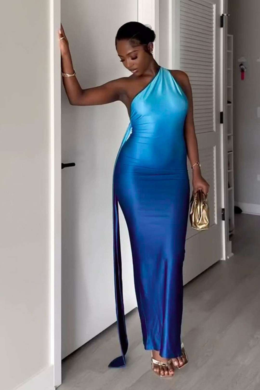 One-shoulder Halterneck Pleated Backless Dress