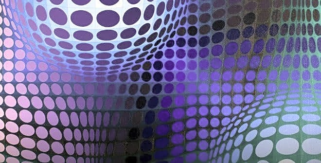 Pintura abstrata a óleo em tons de azul e amarelo, com formas geométricas e linhas dinâmicas, representando a espiritualidade do arte contemporâneo.