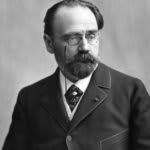 circa 1890: French novelist Emile Zola (1840 - 1902) wearing a pince-nez. (Photo by Hulton Archive/Getty Images)