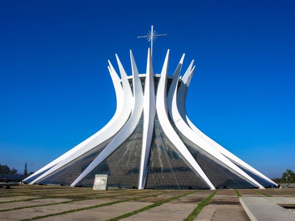 Catedral Metropolitana Nossa Senhora Aparecida - Oscar Niemeyer