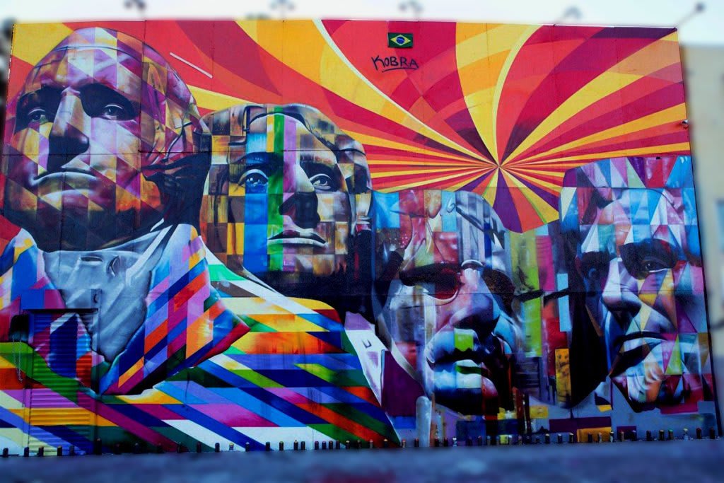 Biografia de Eduardo Kobra - Esse mural é uma releitura que retrata os quatro ex-presidentes dos Estados Unidos que foram esculpidos no Monte Rushmore, em Dakota do Sul.