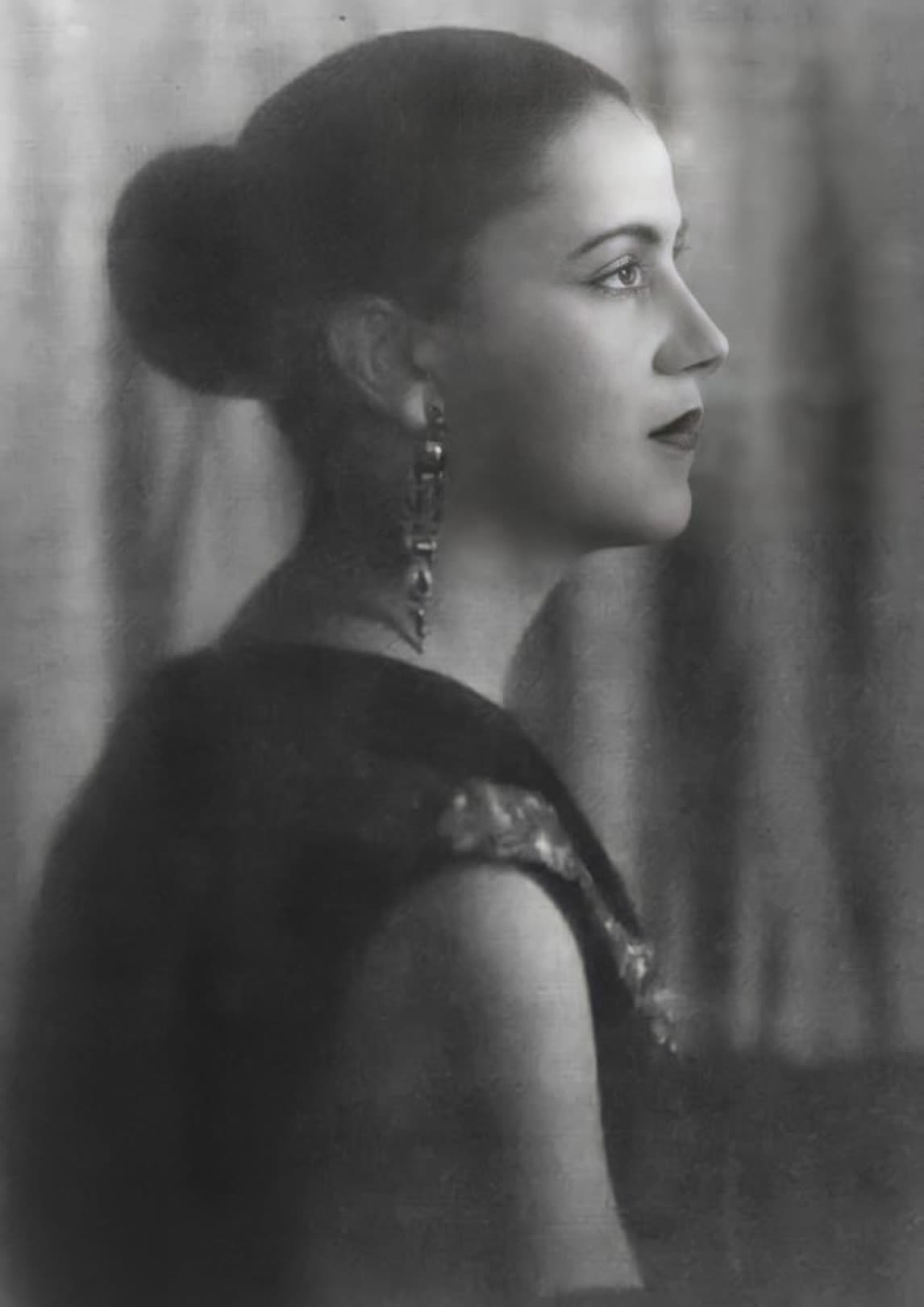 Tarsila do Amaral: Biography, Formation, and the Modernist Awakening