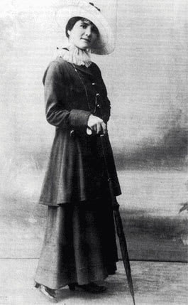 Florbela Espanca: Eredità, Opere e la Forza della sua Poesia Intramontabile