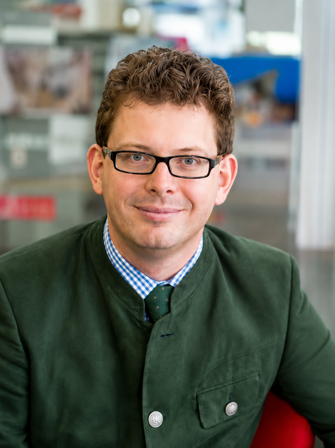 Prof. Michael Auinger