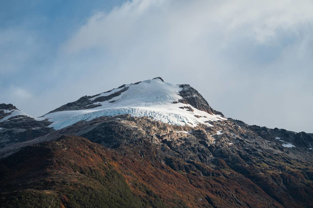 Glaciares remanentes en las cumbres Fueguinas