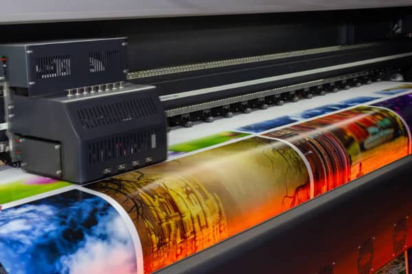 فرصت سرمایه‌گذاری در کسب‌وکار سودآور چاپ و تابلو‌سازی در کراوبرو، شرق ساسکس - فرصت سرمایه‌گذاری زیر ۱ میلیون پوند در Parments