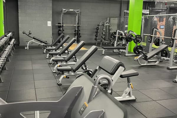 💪 انرژی فیتنس (énergie Fitness UK) – باشگاه ورزشی محبوب با مدل اقتصادی‌تر و طراحی مدرن - فرصت سرمایه‌گذاری زیر ۱ میلیون پوند در Parments