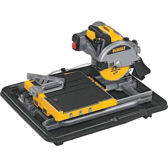 Dewalt D24000 saw sitting in water pan