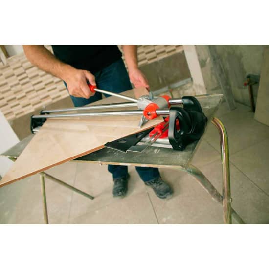 rubi fast tile cutter cuts ceramic