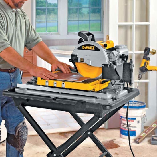 D24000 Tile Saw cutting tile