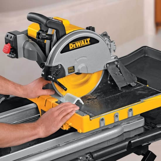 Dewalt Tile Saw cutting tile bullnose trim