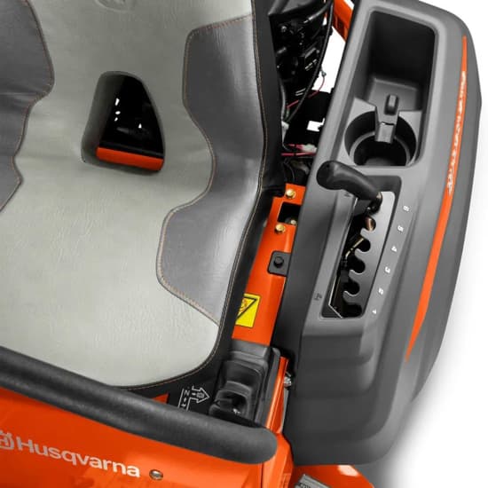 Husqvarna Z242F adjustable deck