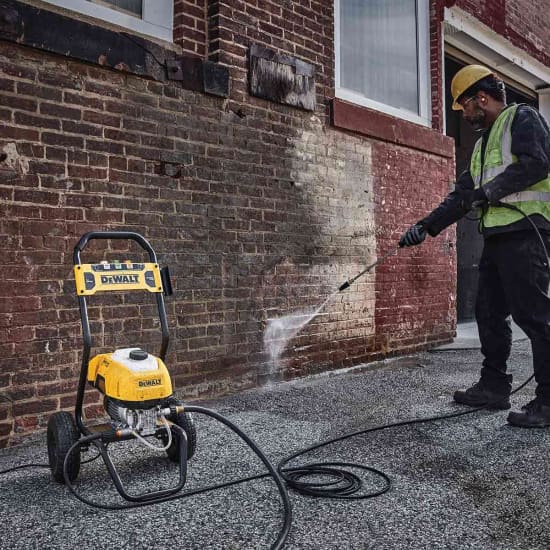 DeWalt 2400 13 PSI Pressure Washer