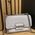 Michael Kors kabelka s monogramom — 2