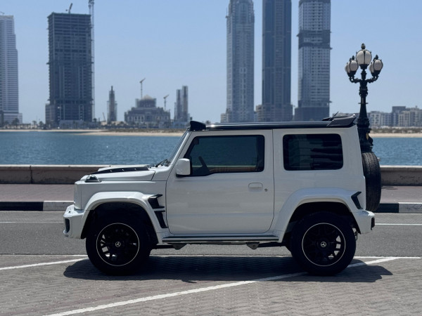Suzuki Jimny 2023