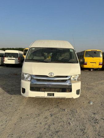 Toyota Hiace 2017