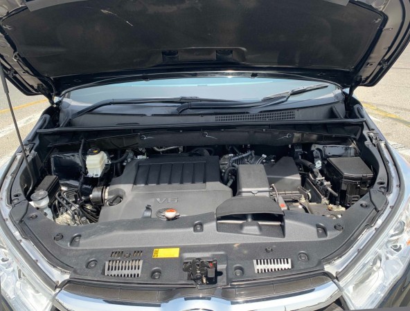 Toyota Kluger 2016
