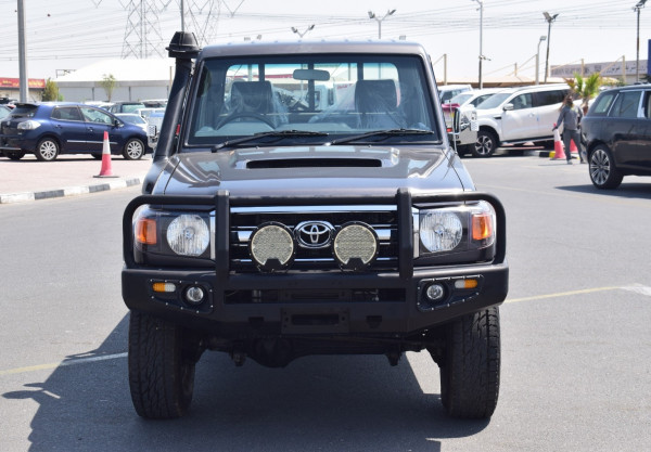 Toyota Land Cruiser Pickup 2014