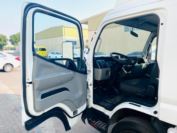 Mitsubishi Canter 2017