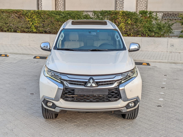 Mitsubishi Montero 2017
