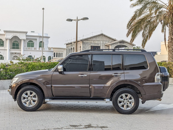 Mitsubishi Pajero 2017