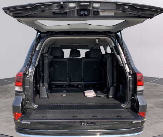 Toyota Land Cruiser 2019