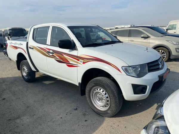 Mitsubishi L200 2014