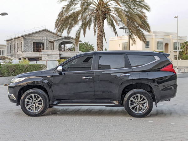 Mitsubishi Montero 2016
