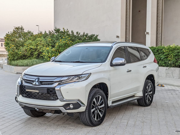 Mitsubishi Montero 2016