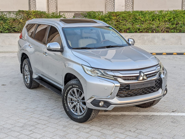 Mitsubishi Montero 2017