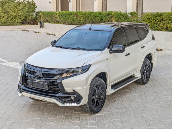 Mitsubishi Montero 2019